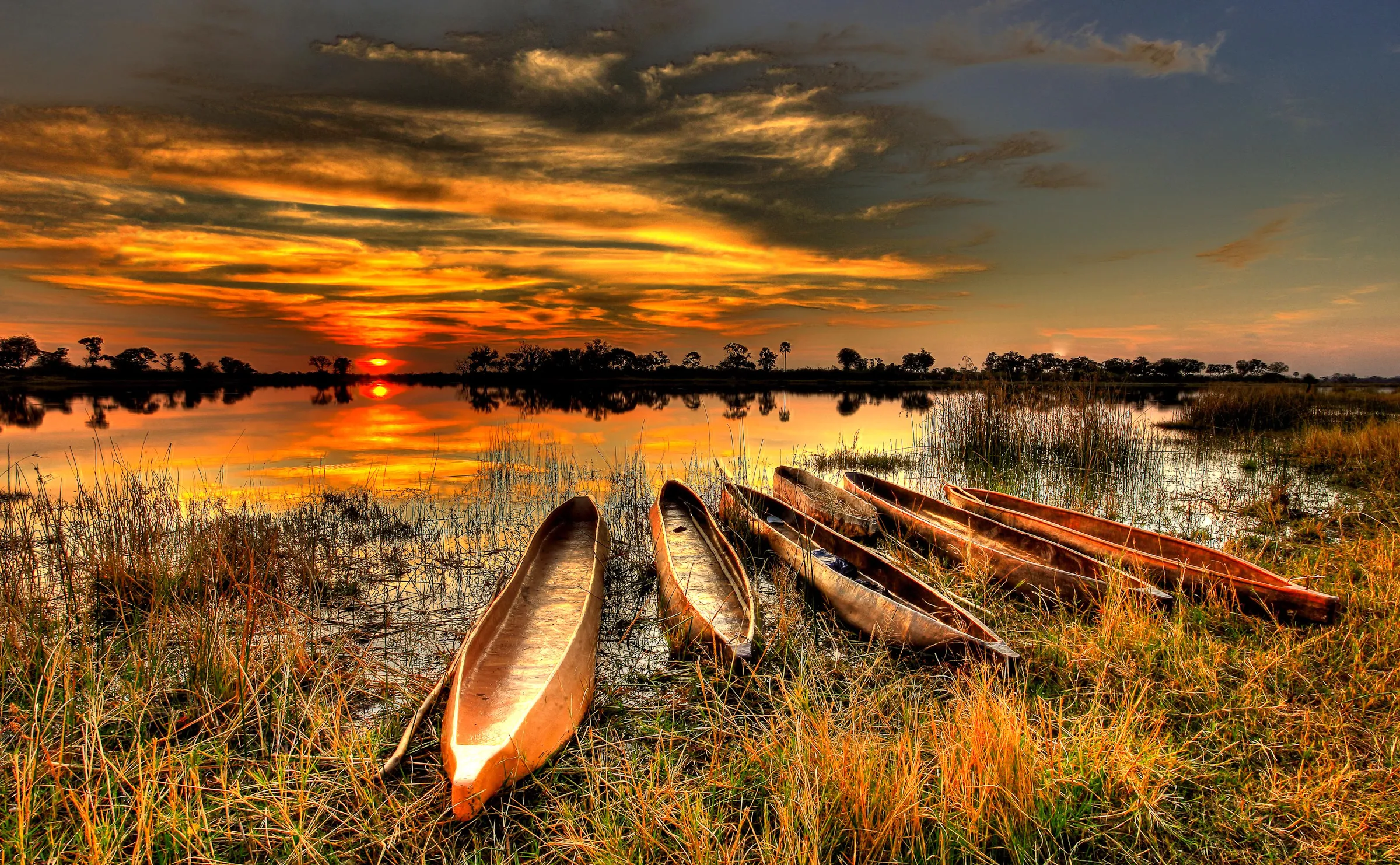 Sunway Botswana Okavango sunset (Arek Marud)-2