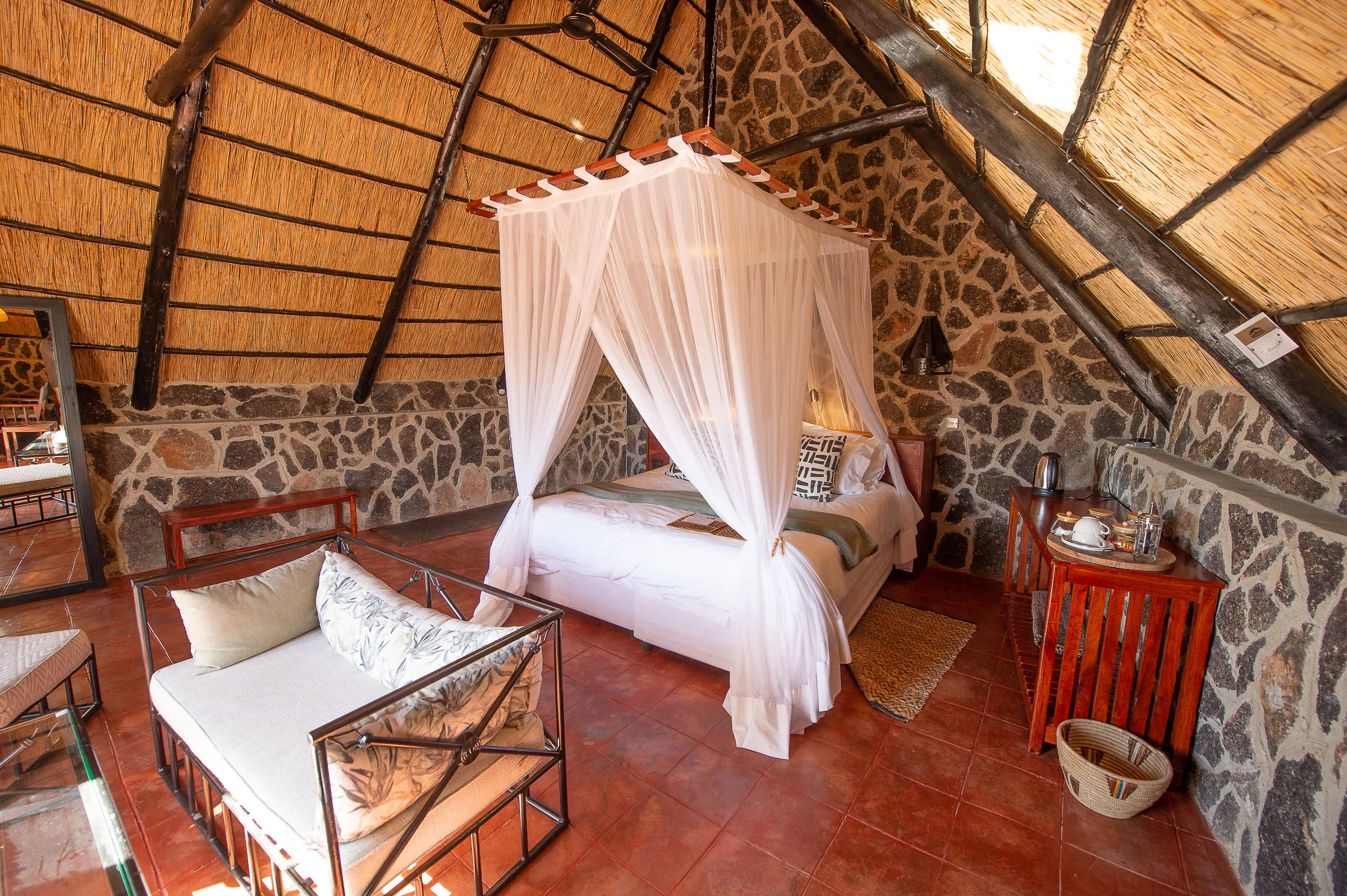 Sunway Zimbabwe Matobos Big Cave Lodge Bruce Taylor-0902