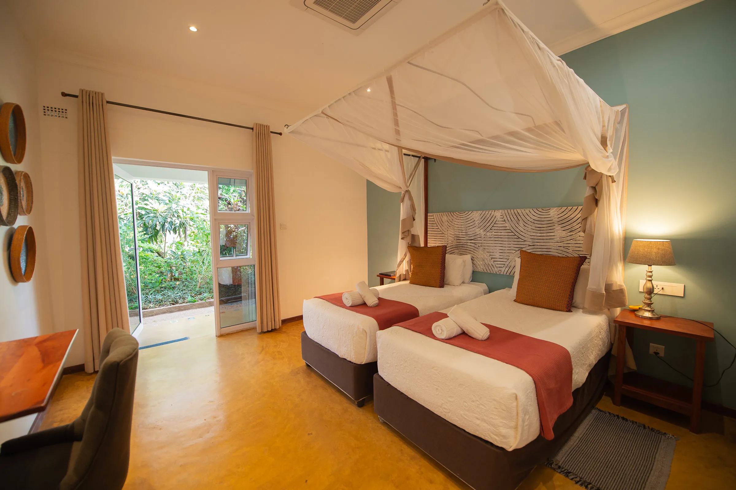 Sunway Zimbabwe Victoria Falls Phezulu Guest House Bruce Taylor-4877